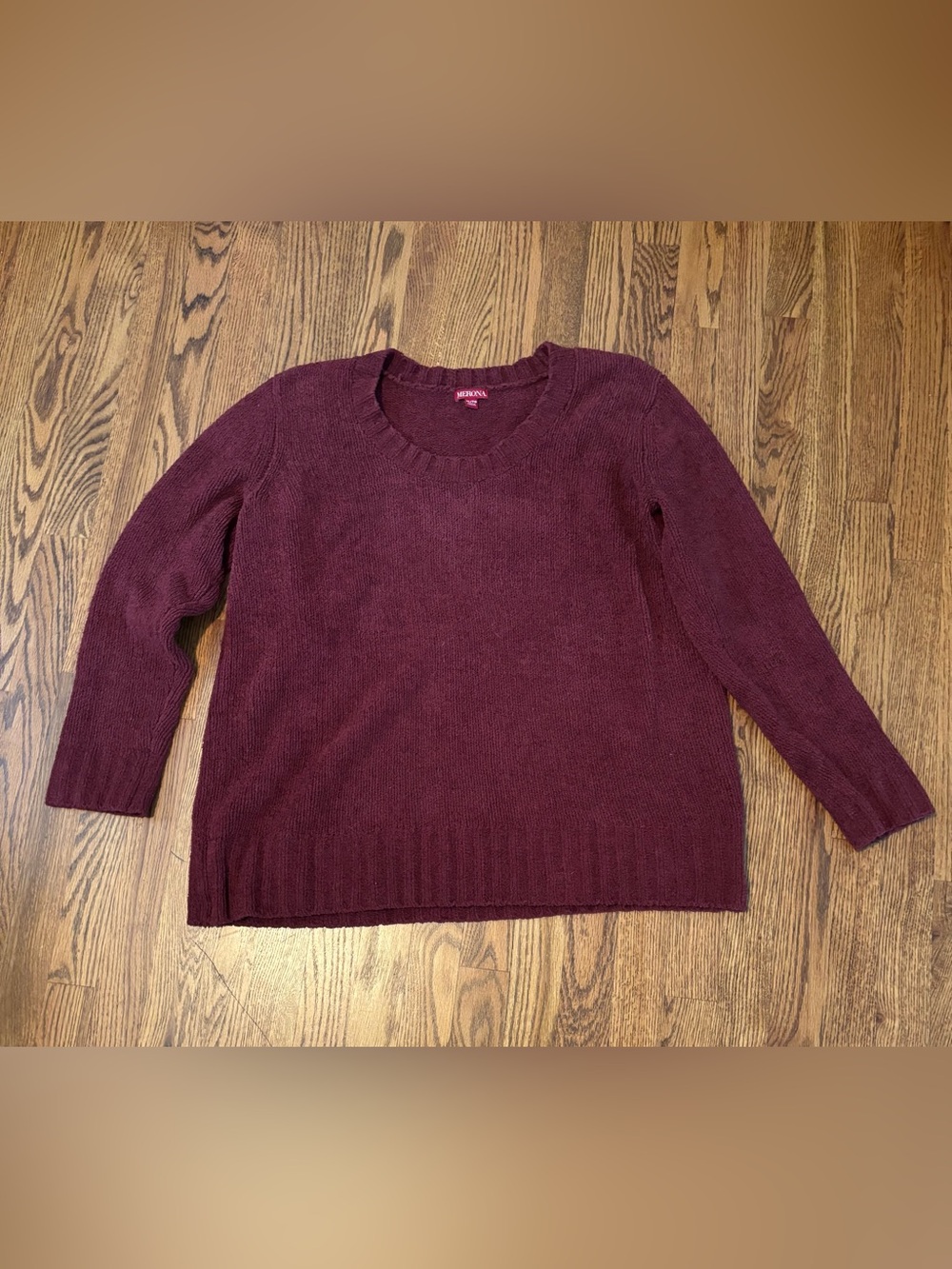 Merona Women’s XL Burgundy Scoop Neck Knit Sweater